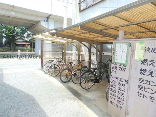 エストクールＳＡＮＥＩの物件外観写真