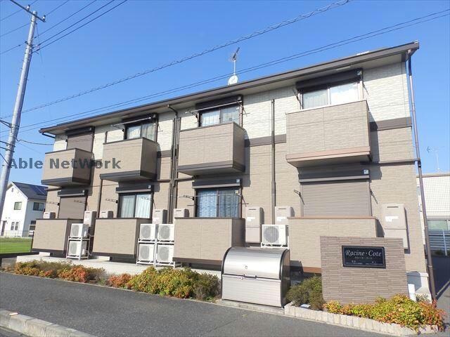 ラシーヌ・コートの物件外観写真