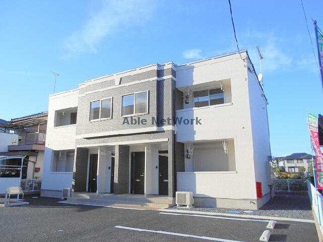 グレイシャスの物件外観写真