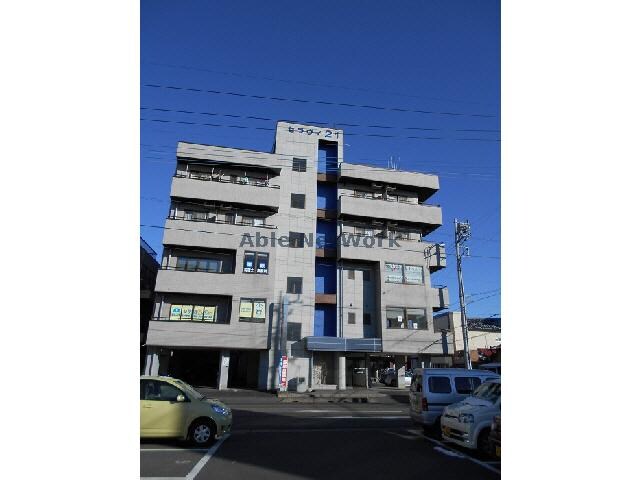 セラヴィ２１の物件外観写真