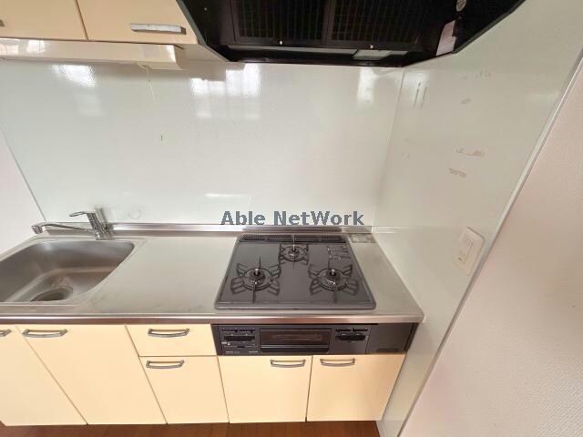 セントラル　アパートメントの物件内観写真