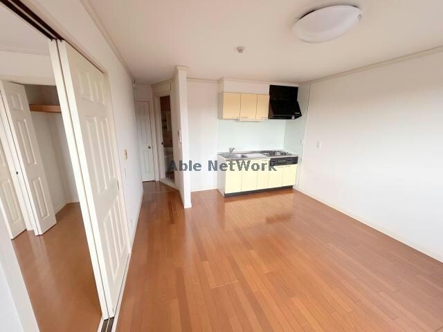 セントラル　アパートメントの物件内観写真