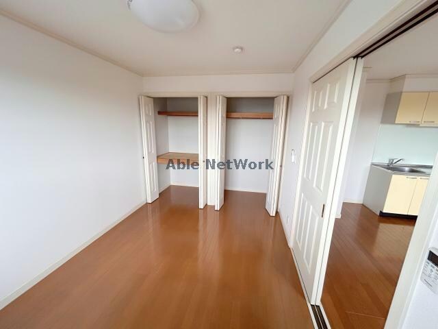 セントラル　アパートメントの物件内観写真