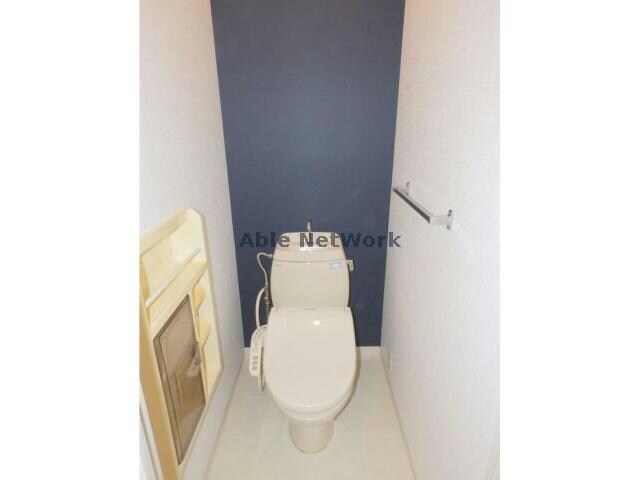 スパニッシュガーデンDの物件内観写真