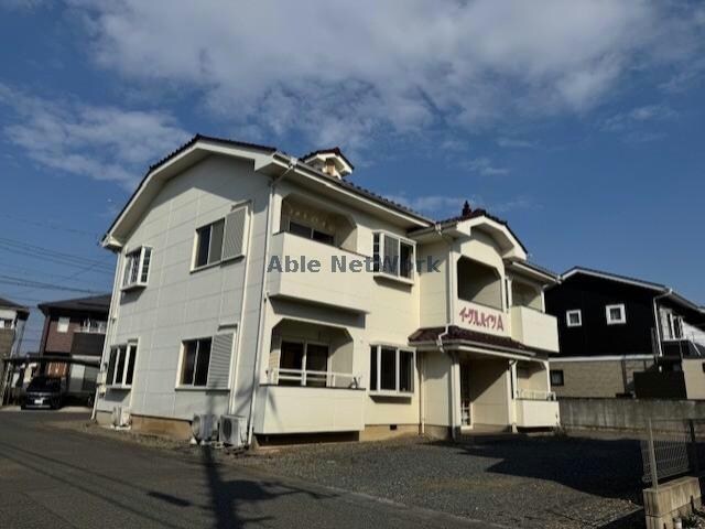 イーグルハイツの物件外観写真