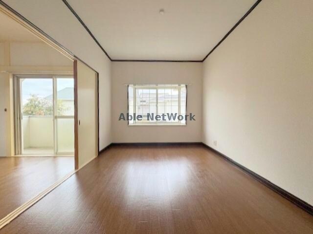 イーグルハイツの物件内観写真