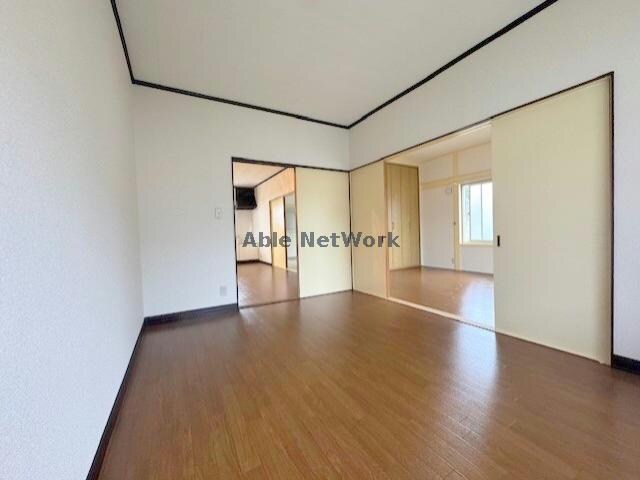 イーグルハイツの物件内観写真