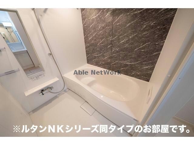 フルール・ド・リスⅡの物件内観写真