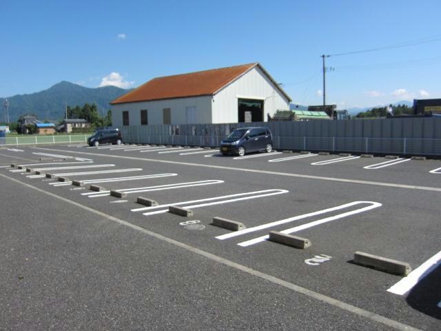 水原駅 バス48分  安田インター前下車：停歩3分 1階の物件外観写真