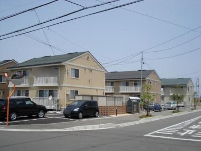 メゾンクオーレ Ｅの物件外観写真