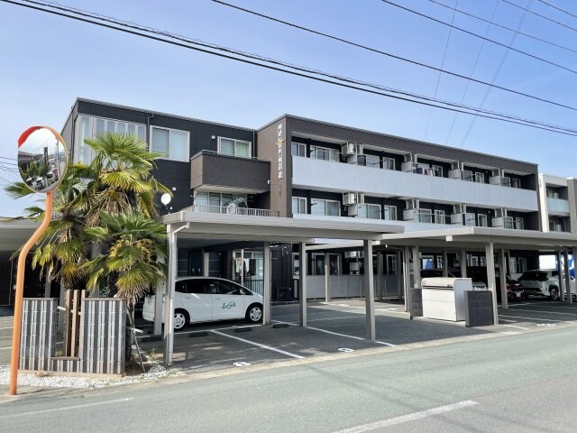 ボルツⅣの物件外観写真