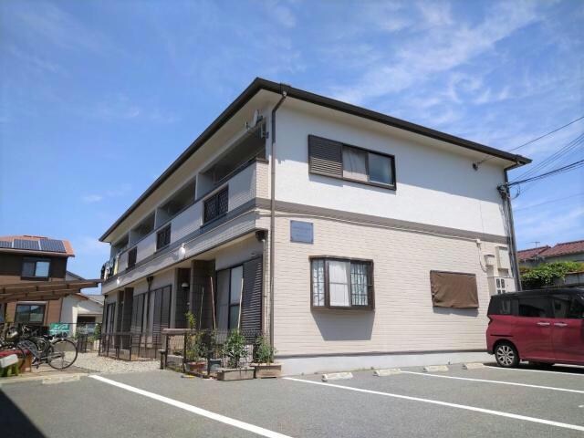 アベニュー安室の物件外観写真