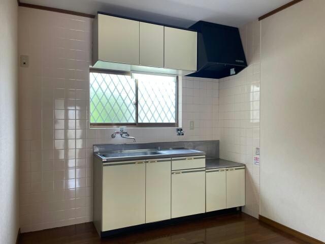 アベニュー安室の物件内観写真