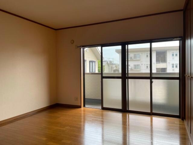 アベニュー安室の物件内観写真