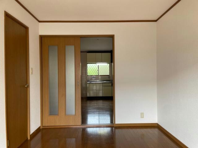 アベニュー安室の物件内観写真