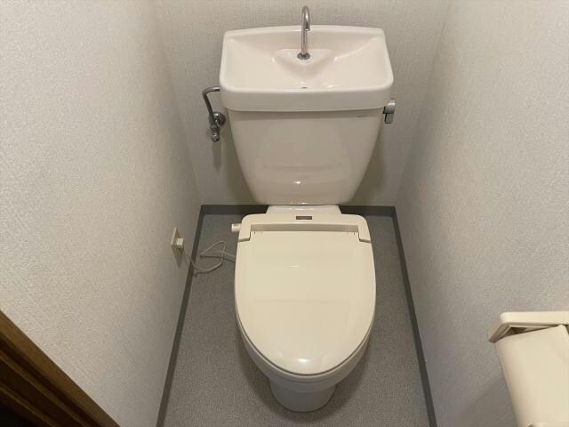 アベニュー安室の物件内観写真