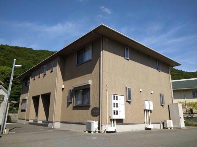 ルシエール本城の物件外観写真