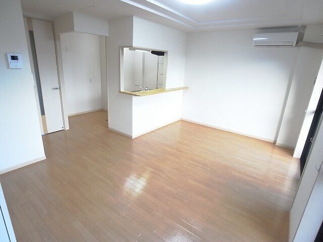 クレアーレの物件内観写真