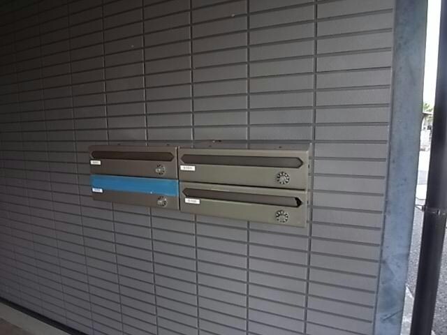 ムーンテラス片山　S館の物件外観写真