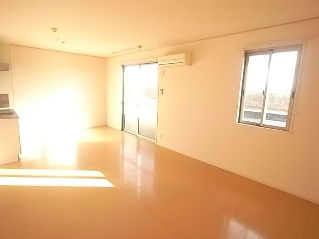 ﾌﾟﾚｼﾞｵの物件内観写真