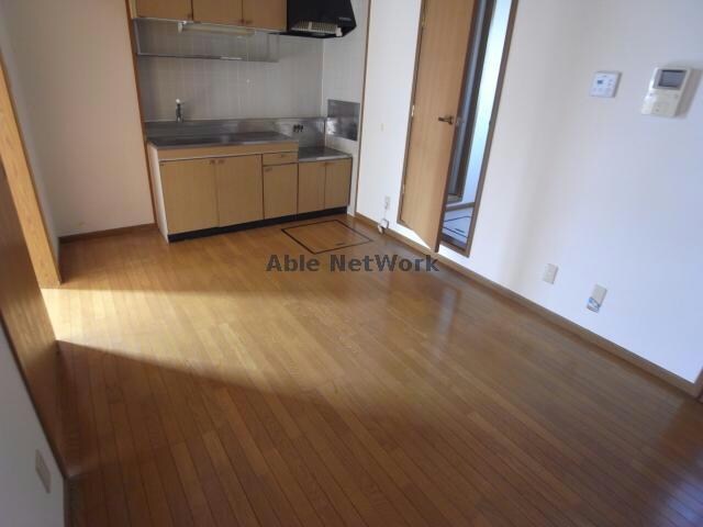 レフィナード・エムＡの物件内観写真