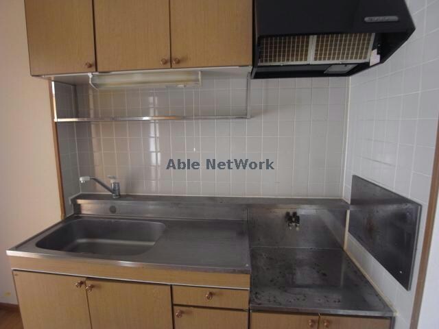 レフィナード・エムＡの物件内観写真