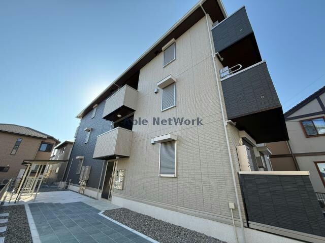 Grand Felicia(グランフェリシア)の物件外観写真