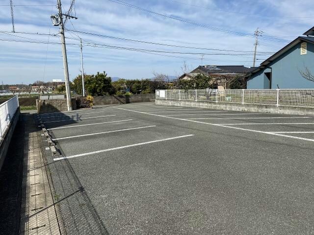 ボナールユートの物件外観写真