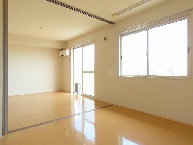 グリーンコートの物件内観写真