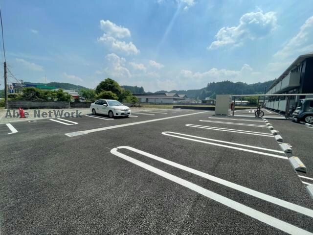 メゾンド麓の物件外観写真