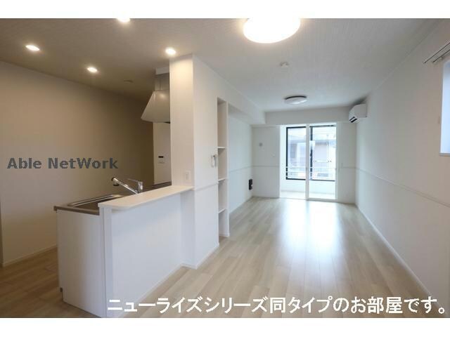 ノルデンパラストCの物件内観写真