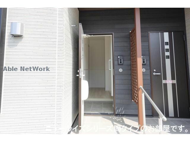 ノルデンパラストCの物件内観写真