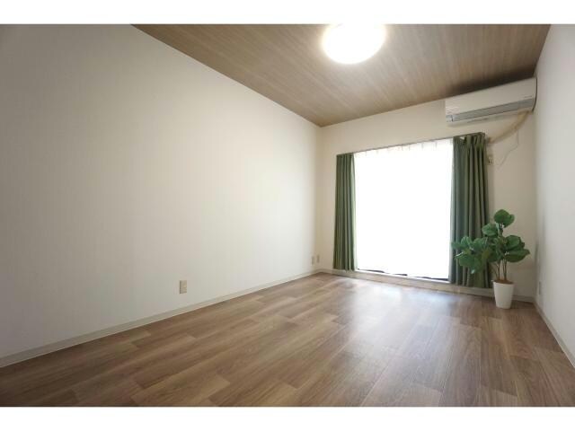 フォンスオストレア住吉の物件外観写真