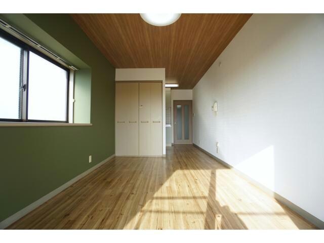 フォンスオストレア住吉の物件内観写真