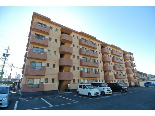 メゾンライフの物件外観写真