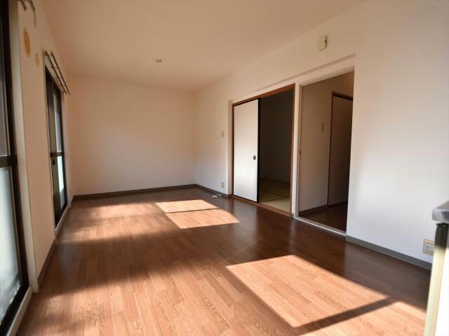 エスポワール～沿線暮らし～の物件内観写真