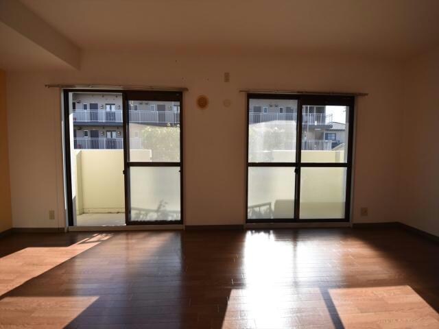 エスポワール～沿線暮らし～の物件内観写真