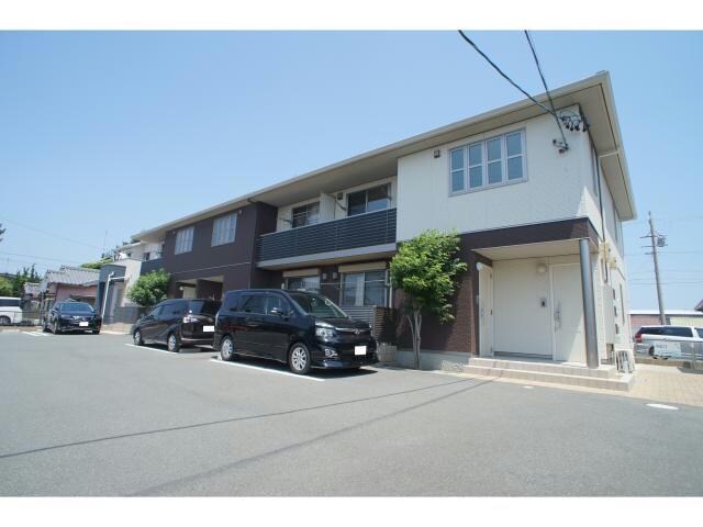 ヴィラーチェの物件外観写真