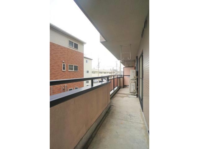 ティアラ神立の物件内観写真