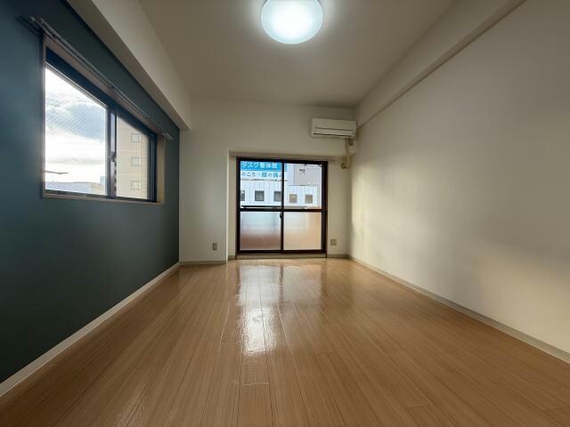 プチメゾン元浜館の物件内観写真