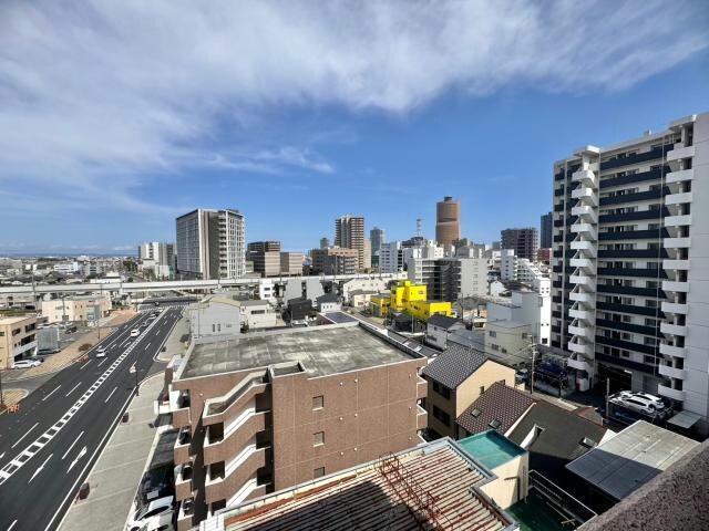 プチメゾン元浜館の物件外観写真