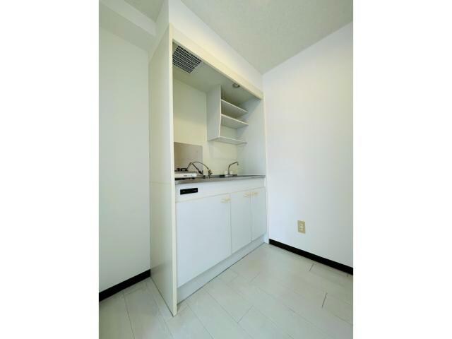 プチメゾン元浜館の物件内観写真