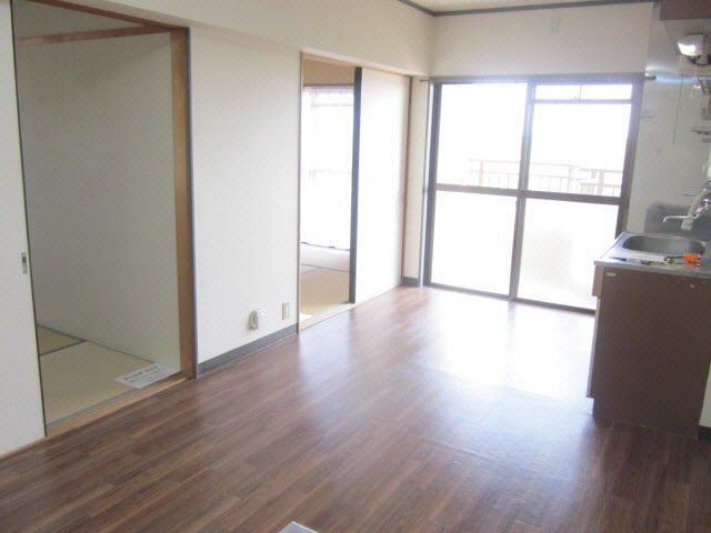 サンバークレーの物件内観写真