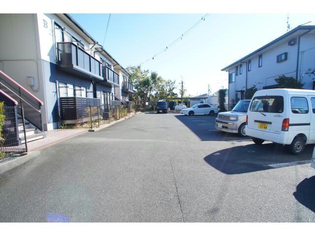 ハッピーコートの物件外観写真