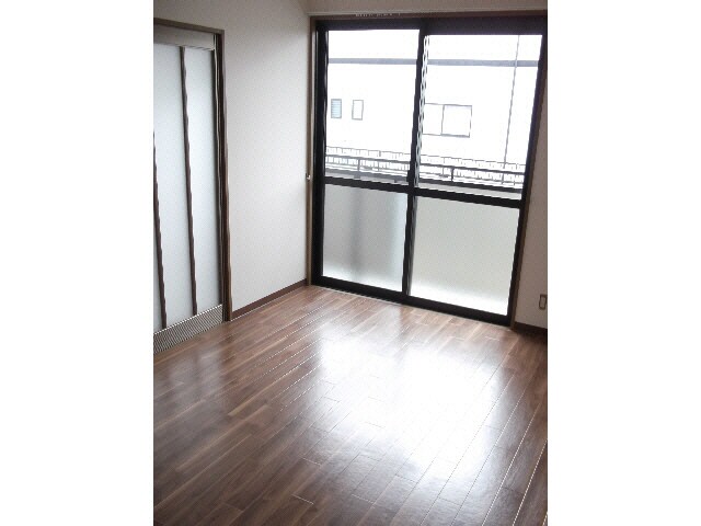 グランドクルーの物件内観写真