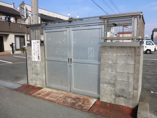 マンション　ブリッランテの物件外観写真