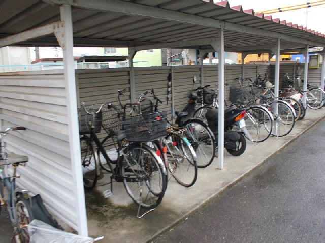 ローザンヌⅡの物件外観写真