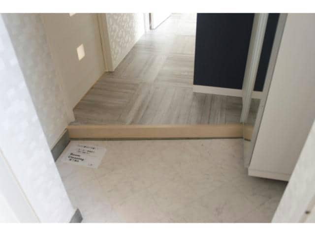 ローザンヌⅡの物件内観写真