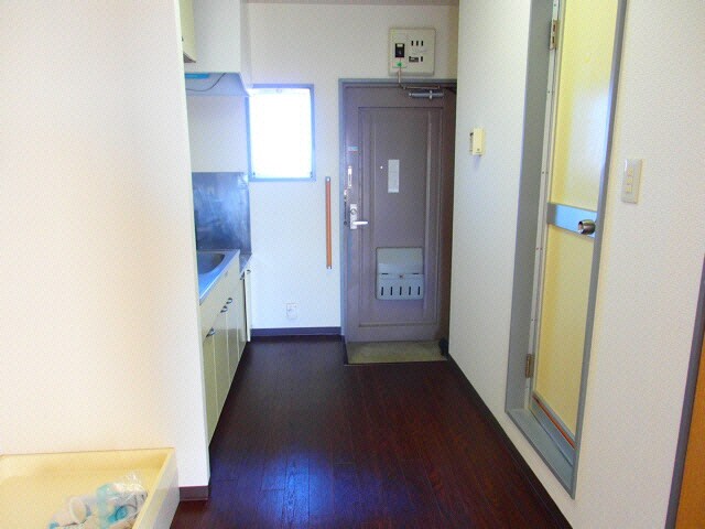 マンションストークⅦの物件内観写真