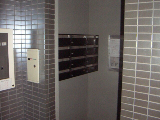 アベニールの物件外観写真